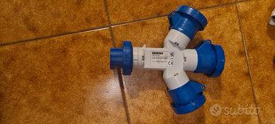 Presa multipla cee GEWISS 3 prese 220 v