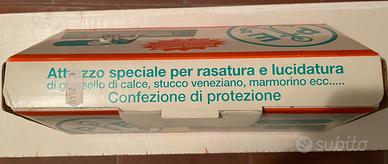 Spatola per rasare lo stucco Veneziano