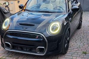 Mini cooper s cabrio Resolut