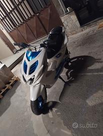 Aerox MBK