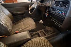 Toyota Hilux di quinta generazione (la serie YN85 