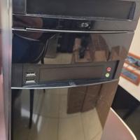 pc i5 8400 con monitor con w11 licenziato