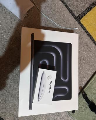 Macbook pro 14 .m4 .( 16 GB RAM)  512GB SSD