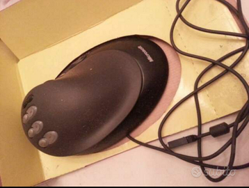 Mouse Nostromo per video giochi