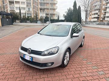 Volkswagen Golf 2.0 TDI 5p. Highline Euro5