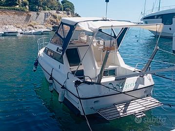 Azimut cabinato 9 metri