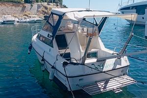 Azimut cabinato 9 metri