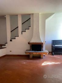 Villa semi-indipendente Marola