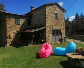 Casa immersa nelle colline casentinese