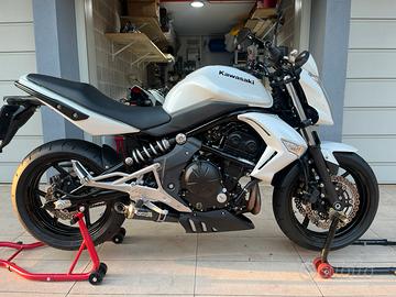 Kawasaki er6n 2012