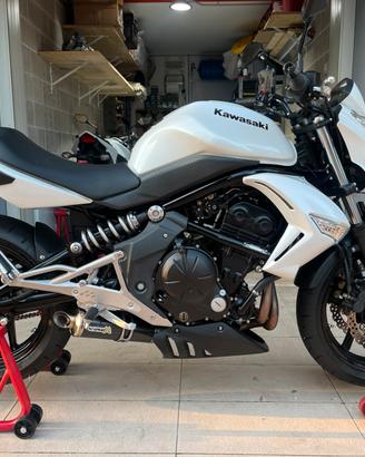 Kawasaki er6n 2012
