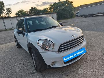 Mini Cooper Countryman 2014---1.6 Benzina