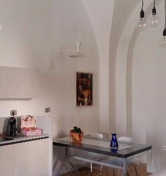 Miniappartamento ristrutturato comodo per CROB