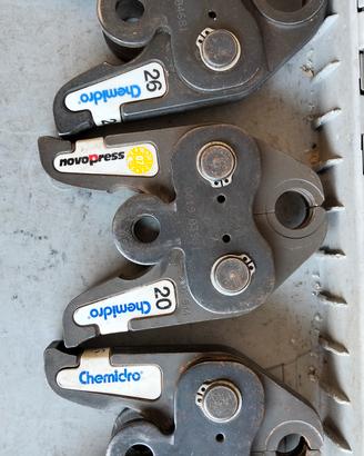 ganasce pressatrice novapress chemidro 