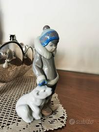 Lladro 5238 Ragazzo con orso polare