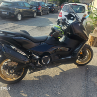 Tmax 560 2022