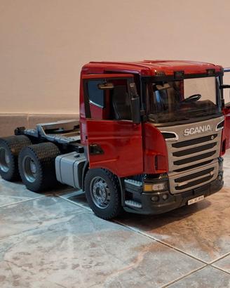 Camion Scania Serie R Bruder 
