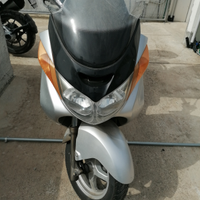 Suzuki Burgman 400 - 2005