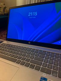 HP Laptop 15 fd0xxx – 15,6 500gb