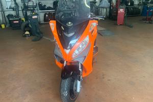 Scooter malaguti madison 250