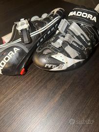 Scarpe da ciclista Diadora in carbonio