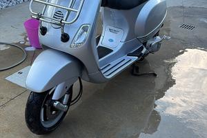 Vespa lx 125