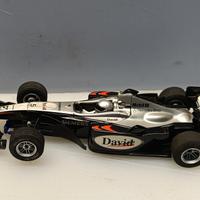 slot car 1: 32 scalextric Mc larem f1