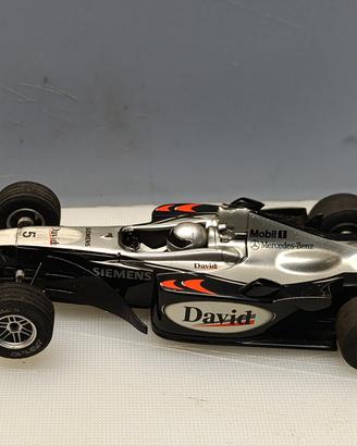 slot car 1: 32 scalextric Mc larem f1
