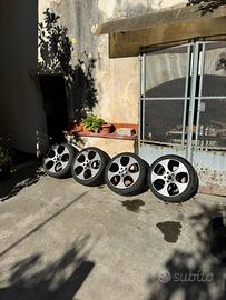 Cerchi in lega 18” Volkswagen Golf Detroit + gomme