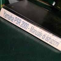Yamaha PSR 2000