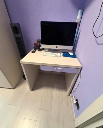 Scrivania per bambina/ragazza effetto legno chiaro