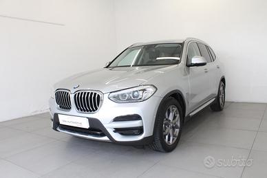 BMW X3 Sdrive 18d X-LINE Auto