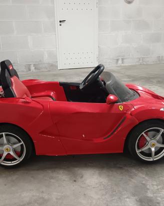 Macchina Elettrica per Bambini 12V  Ferrari rossa