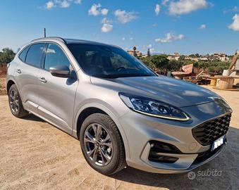 ford kuga 2 wd St-line 2.5  CV 153  KW 112 plug-in
