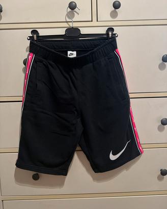 Pantaloncino nike