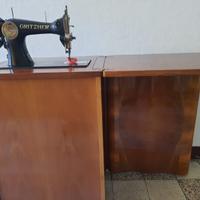 Mobile e macchina da cucire