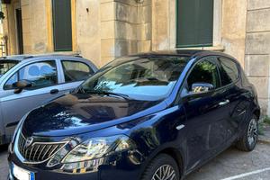 Lancia Ypsilon ecochic GPL 2021