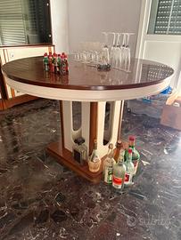 Tavolo tondo in legno