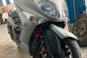 Yamaha tmax 500