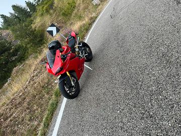 Ducati Panigale 1299s 2016