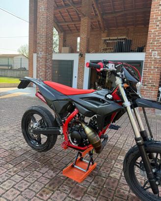 beta RR 50 2025