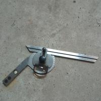 Strumento per angoli