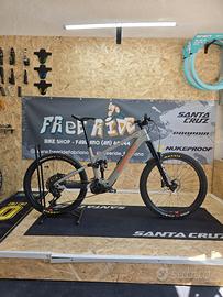 SANTA CRUZ VALA70 C (XL)