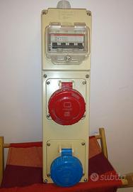 Quadro elettrico Palazzoli prese 380 - 220 Volts