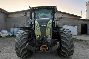Trattore Agricolo CLAAS Arion 630 CMATIC