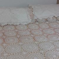 coperta letto matrimoniale ricamata a mano
