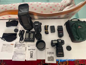 NIKON D200 + KIT LENTI NIKKOR