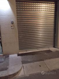 Garage con montaauto