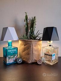 Lampade Led Ricaricabili in Bottiglie di Gin Rare 