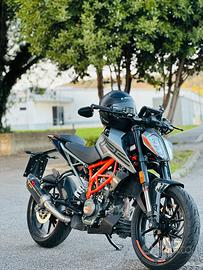KTM DUKE 125
